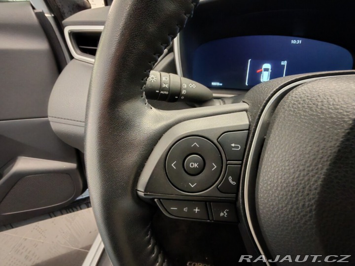 Toyota Corolla Cross 2.0 Hybrid Comfort Busin 2023