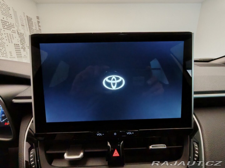 Toyota Corolla Cross 2.0 Hybrid Comfort Busin 2023