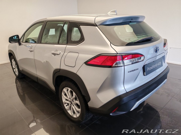 Toyota Corolla Cross 2.0 Hybrid Comfort Busin 2023