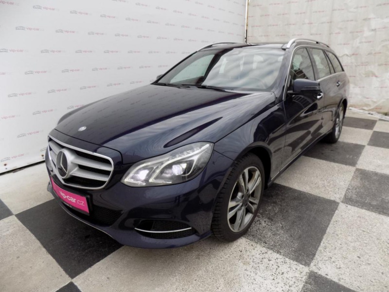 Mercedes-Benz E 350d/4-M/Full-LED/PANO/