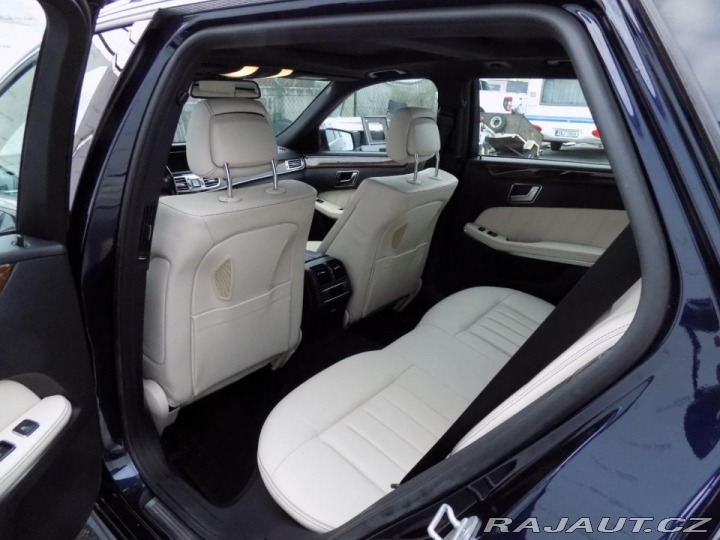 Mercedes-Benz E 350d/4-M/Full-LED/PANO/ 2014