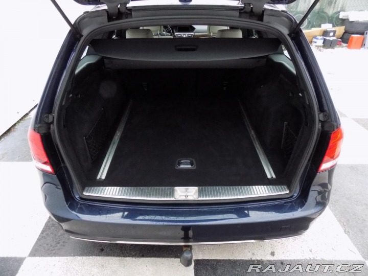 Mercedes-Benz E 350d/4-M/Full-LED/PANO/ 2014