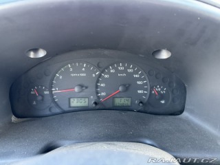 Ford Transit 410L 2,4D 66 KW 7 MÍST 2005