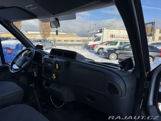 Ford Transit 410L 2,4D 66 KW 7 MÍST 2005