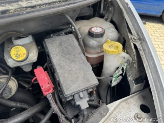 Ford Transit 410L 2,4D 66 KW 7 MÍST 2005