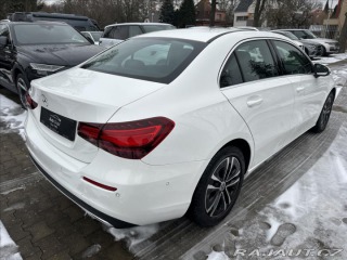 Mercedes-Benz A 200 sedan 2023