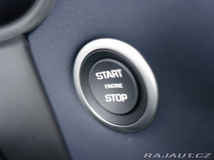 Land Rover Range Rover Velar 2,0 S D200 4x4 aut. 2025