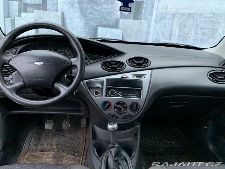 Ford Focus 1.6i 16V, 74KW 2001