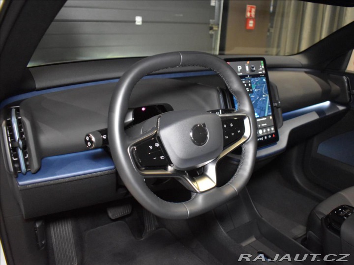 Volvo EX30 0,0 Single PLUS Ext Range 2024