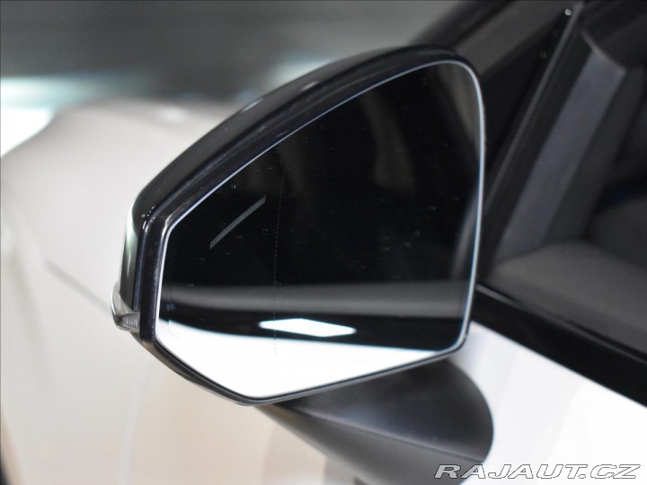 Volvo EX30 0,0 Single PLUS Ext Range 2024