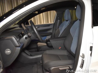 Volvo EX30 0,0 Single PLUS Ext Range 2024