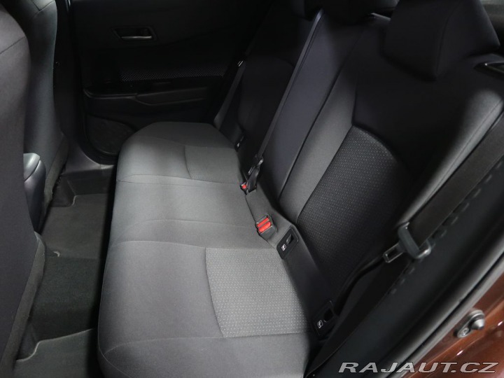 Toyota C-HR 1.8Hybrid,CZ,1Maj,Activ 2019