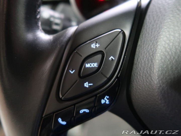 Toyota C-HR 1.8Hybrid,CZ,1Maj,Activ 2019