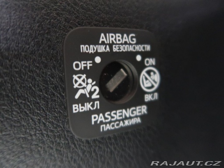 Toyota C-HR 1.8Hybrid,CZ,1Maj,Activ 2019