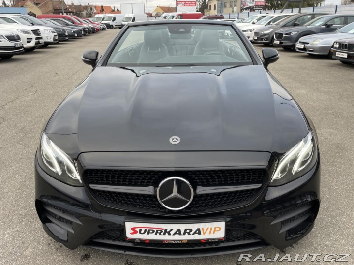 Mercedes-Benz E 2,0 E200 9G AMG*Navi Kůže 2018