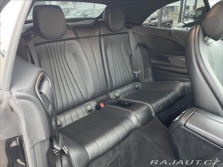 Mercedes-Benz E 2,0 E200 9G AMG*Navi Kůže 2018