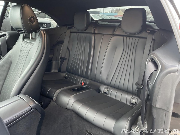 Mercedes-Benz E 2,0 E200 9G AMG*Navi Kůže 2018
