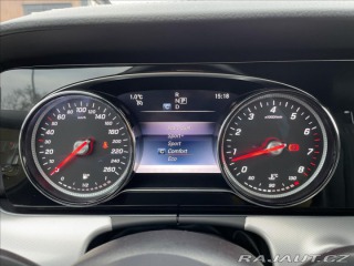 Mercedes-Benz E 2,0 E200 9G AMG*Navi Kůže 2018