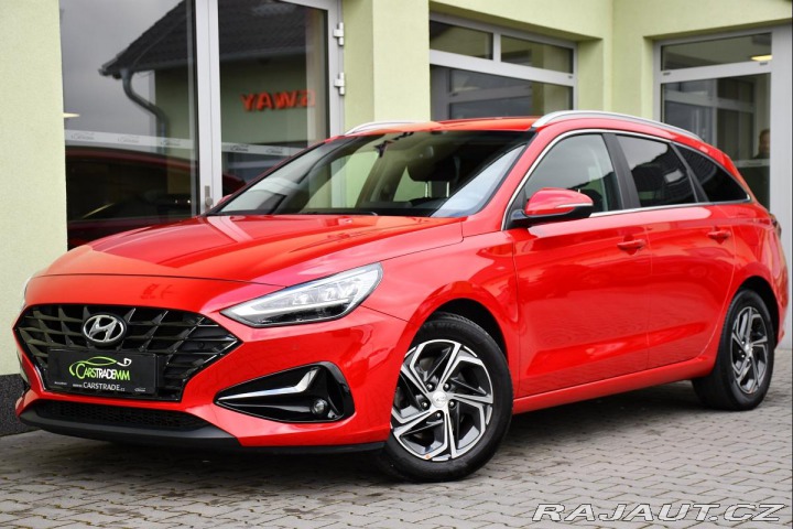 Hyundai i30 1.0T-GDI ČR 1M REZERVACE 2022