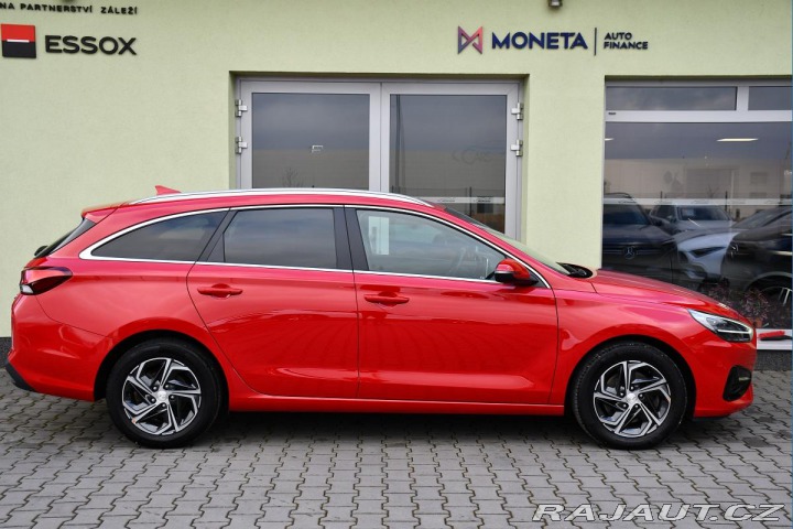 Hyundai i30 1.0T-GDI ČR 1M REZERVACE 2022