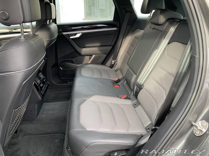 Volkswagen Touareg 4.0TDi, 310KW, V8, R-LINE 2020