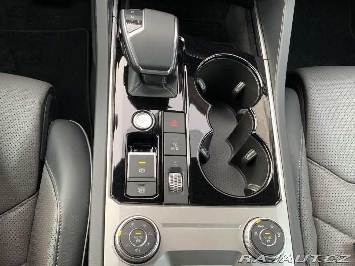 Volkswagen Touareg 4.0TDi, 310KW, V8, R-LINE 2020
