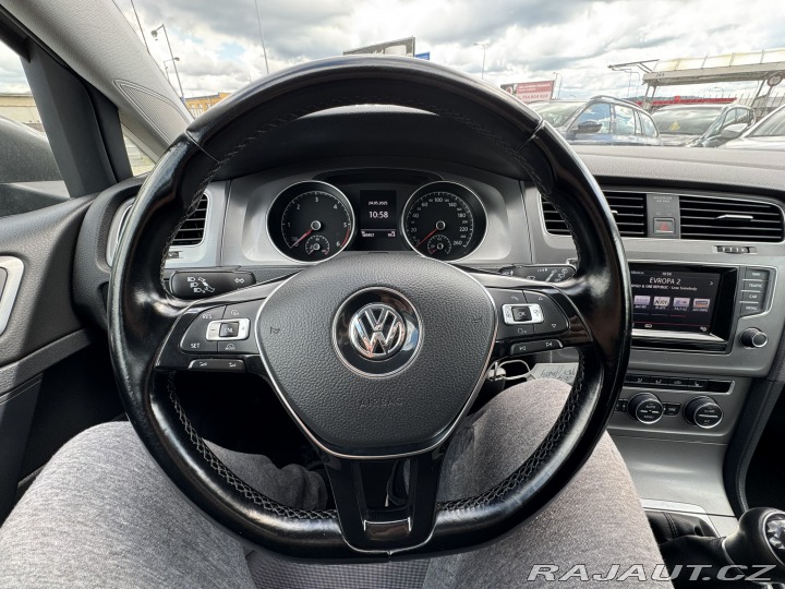 Volkswagen Golf 1,6 TDI 81 KW STK SK 2015
