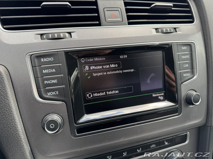 Volkswagen Golf 1,6 TDI 81 KW STK SK 2015
