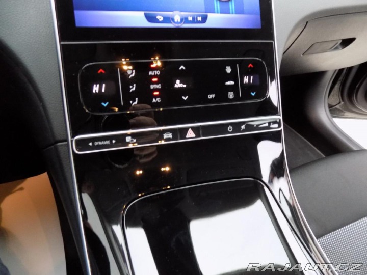 Mercedes-Benz C C 200d/NAVI/LED-Performan 2022