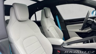 Porsche Macan 4 Electric 2024