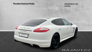 Porsche Panamera Turbo S 2012
