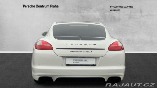 Porsche Panamera Turbo S 2012