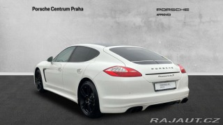 Porsche Panamera Turbo S 2012