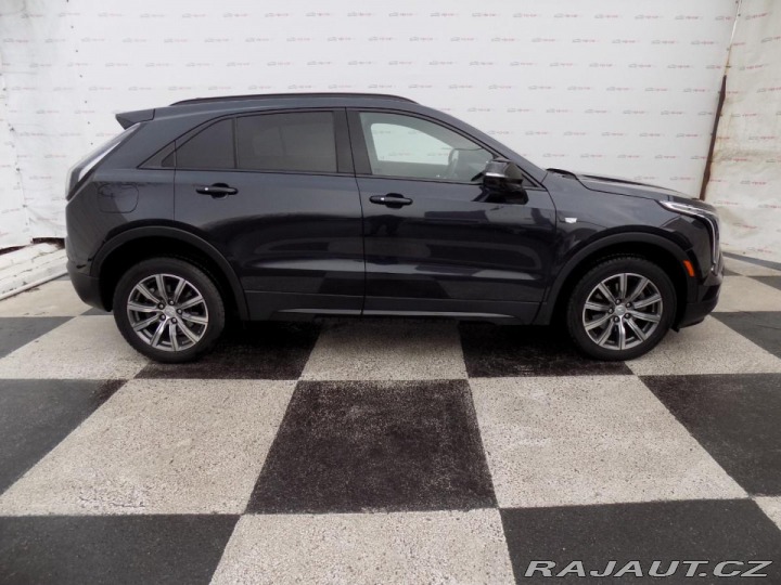 Cadillac Ostatní modely XT4 2.0i/AWD/Full-Led/NAVI/ 2022