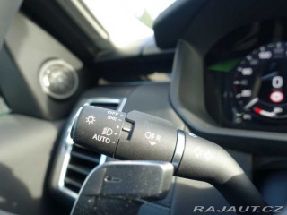 Land Rover Discovery 5 3,0 S D250 4x4 7 míst 2024