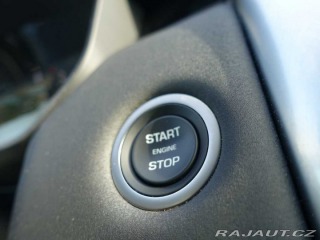 Land Rover Discovery 5 3,0 S D250 4x4 7 míst 2024