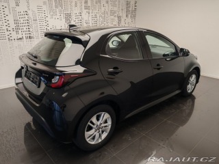 Toyota Yaris 1,5 AT Hybrid Comfort 2024