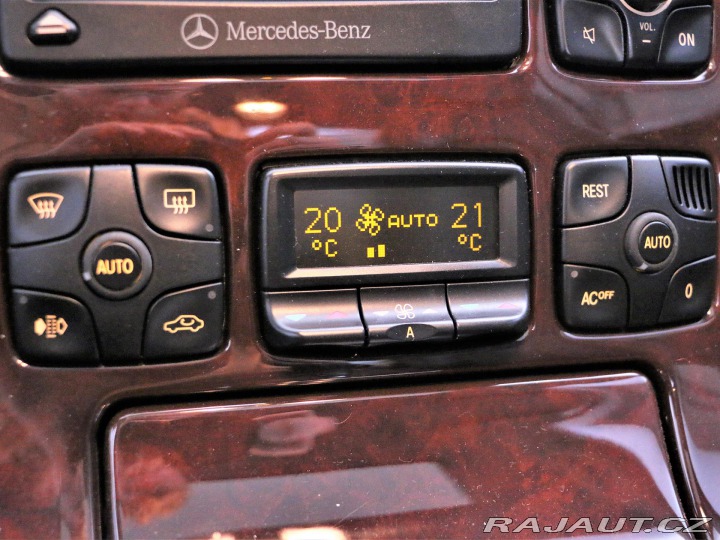 Mercedes-Benz CL 5,5 CZ 30900km Serv.knih 2001