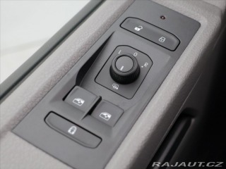 Volkswagen Transporter 2,0 TDI 110kW DR 9-Míst C 2024