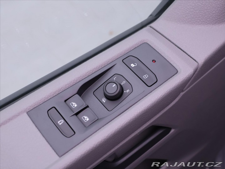 Volkswagen Transporter 2,0 TDI 110kW DR CZ 9-Mís 2024