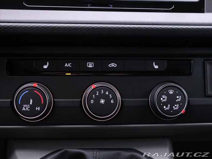 Volkswagen Transporter 2,0 TDI 110kW DR CZ 9-Mís 2024