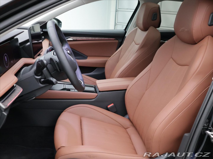 Škoda Superb 2,0 TDI DSG Laurin & 2024