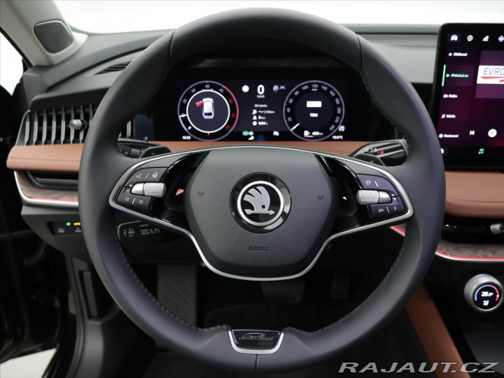 Škoda Superb 2,0 TDI DSG Laurin & 2024
