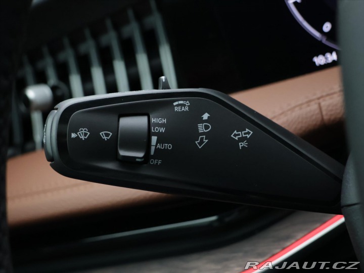 Škoda Superb 2,0 TDI DSG Laurin & 2024