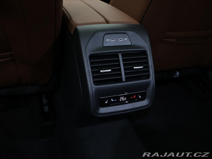 Škoda Superb 2,0 TDI DSG Laurin & 2024