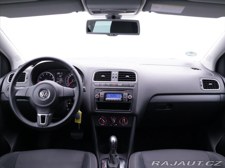 Volkswagen Polo 1,4 16V DSG Team 1.Majite 2010