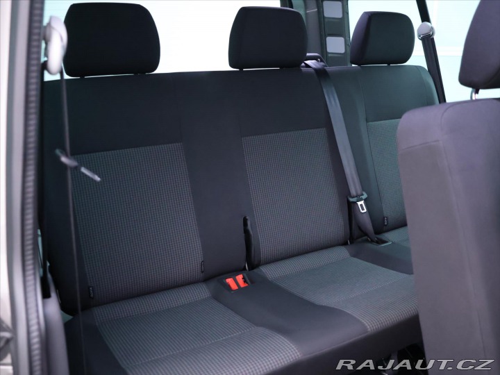Volkswagen Transporter 2,0 TDI DSG Bulli Long 9- 2024