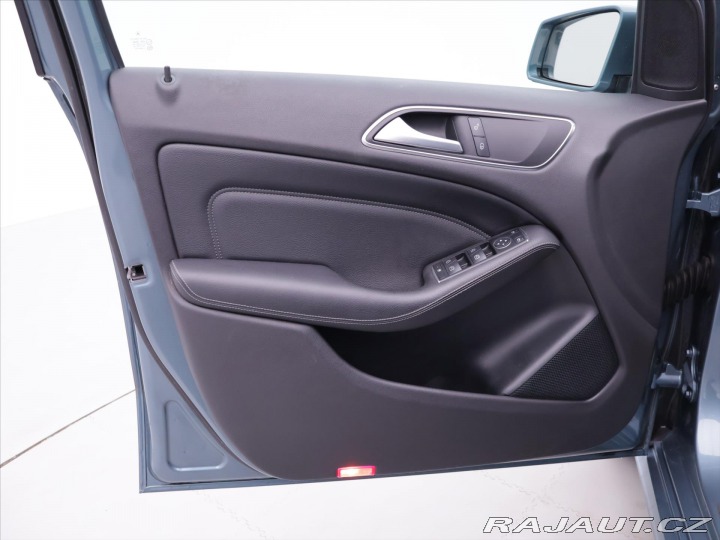 Mercedes-Benz B 1,8 180 CDI Navi Kůže 1.M 2012