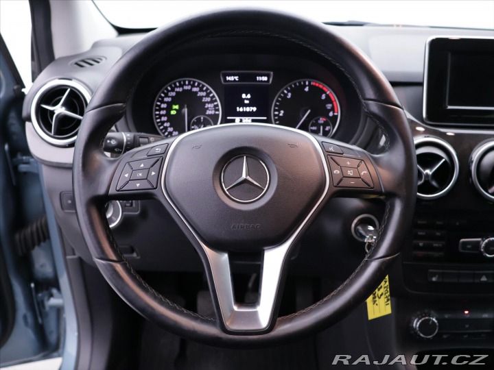 Mercedes-Benz B 1,8 180 CDI Navi Kůže 1.M 2012