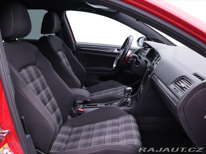Volkswagen Golf 2,0 GTD 135kW DSG Virtual 2017
